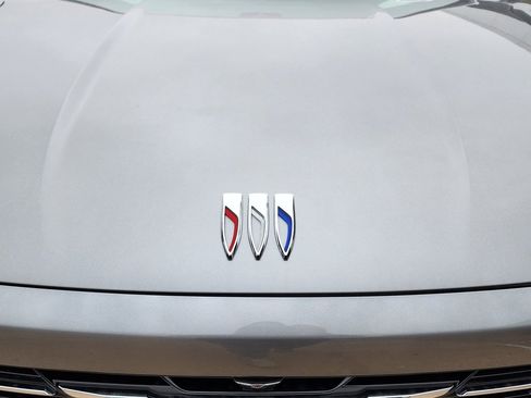 New 2026 Buick Enclave Preferred w/ Power Package image 10