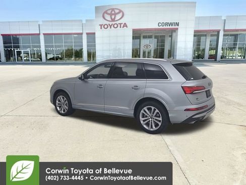 Used 2025 Audi Q7 3.0T Premium Plus AWD/4WD image 32