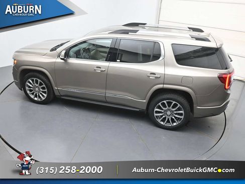 Used 2023 GMC Acadia Denali w/ Denali Technology Package AWD/4WD image 31