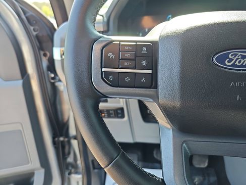 Used 2025 Ford F150 XLT w/ Equipment Group 302A MID AWD/4WD image 17