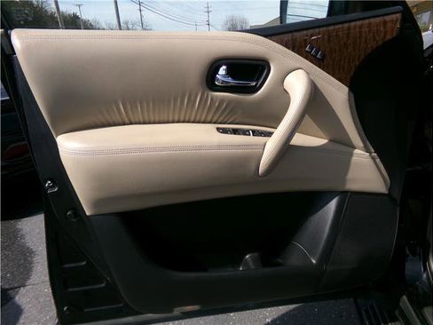 Used 2018 Nissan Armada Platinum w/ Captain Seat Package RWD image 21