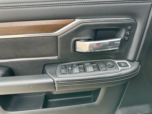 Used 2022 RAM 4500 Laramie image 12