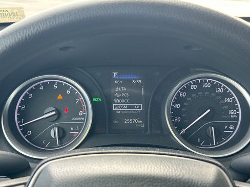 Used 2024 Toyota Camry LE FWD image 21