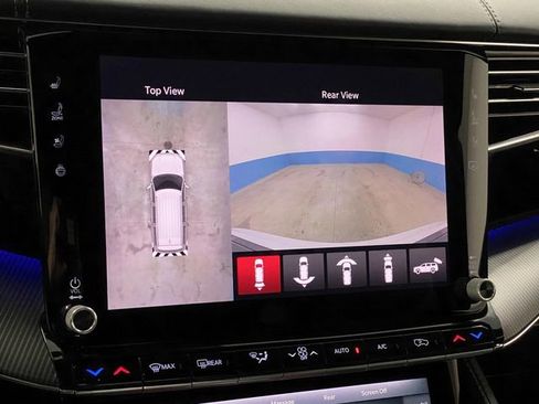 Used 2022 Jeep Grand Wagoneer Series II image 11