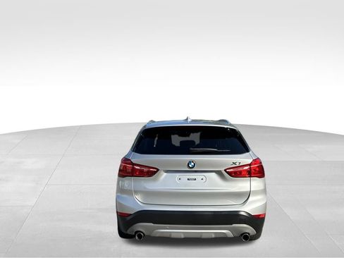Used 2018 BMW X1 xDrive28i AWD/4WD image 4