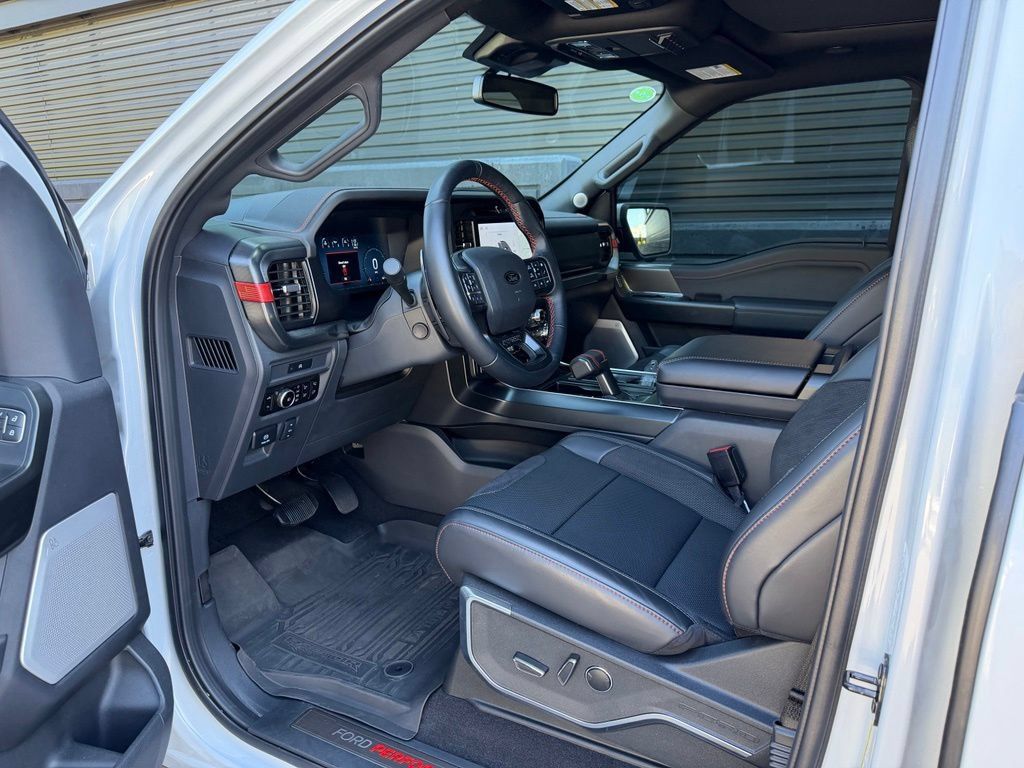 Used 2025 Ford F150 Raptor AWD/4WD image 15