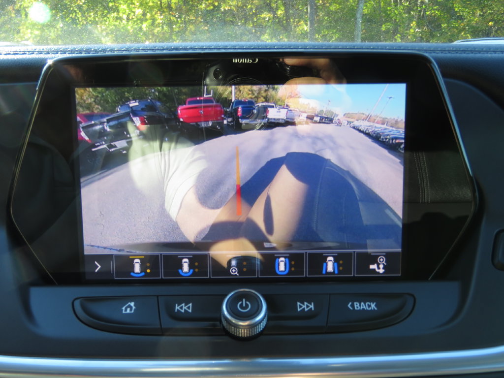 Used 2019 Chevrolet Blazer LT w/ Sun and Wheels Package AWD/4WD image 25