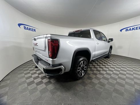 Used 2022 GMC Sierra 1500 AT4 w/ AT4 Premium Package image 9