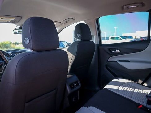 Used 2019 Chevrolet Equinox LS image 24