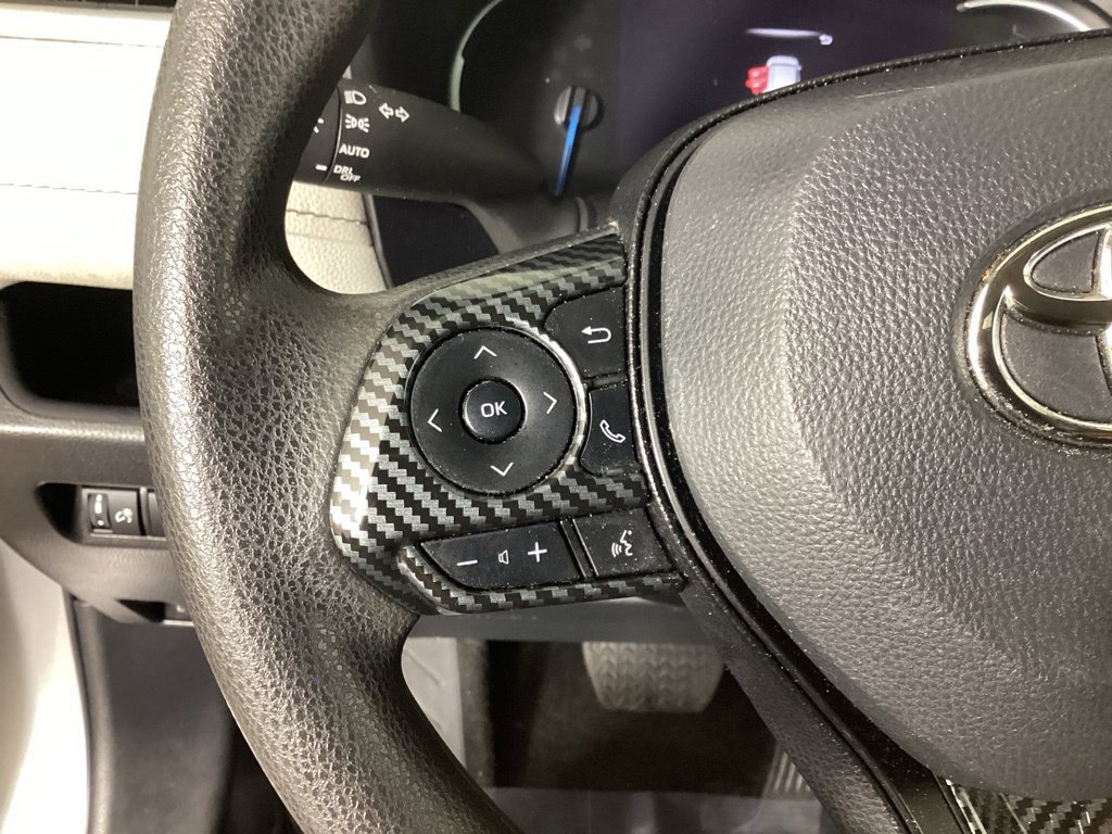 Used 2024 Toyota RAV4 XLE AWD/4WD image 14