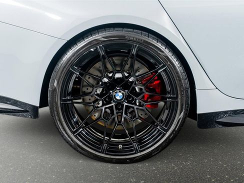Used 2024 BMW M3 Competition w/ Executive Package image 9