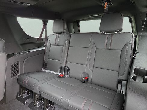 New 2026 Chevrolet Suburban RST w/ Comfort Package AWD/4WD image 10