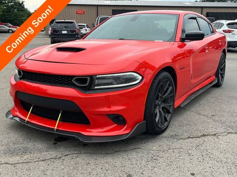 Used 2020 Dodge Charger R/T w/ Plus Group RWD image 4