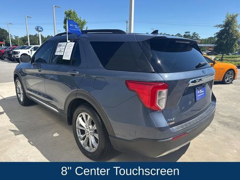 Certified 2021 Ford Explorer XLT w/ Equipment Group 202A RWD image 4