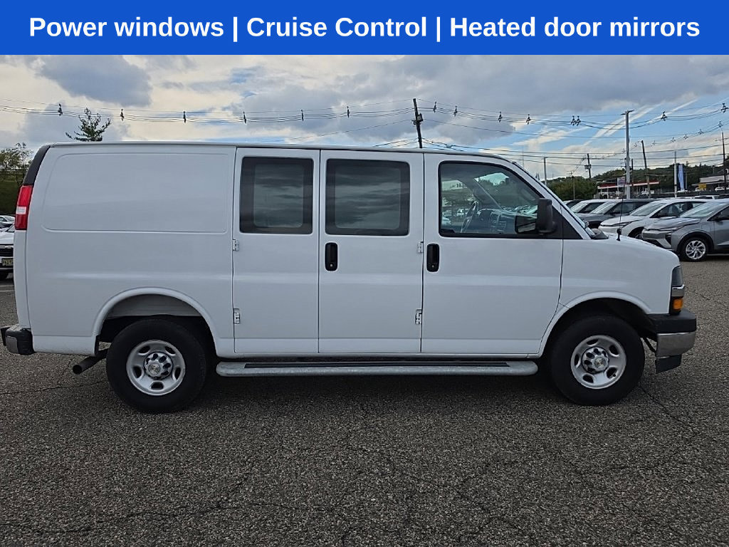 Used 2025 Chevrolet Express 2500 w/ Driver Convenience Package RWD image 2