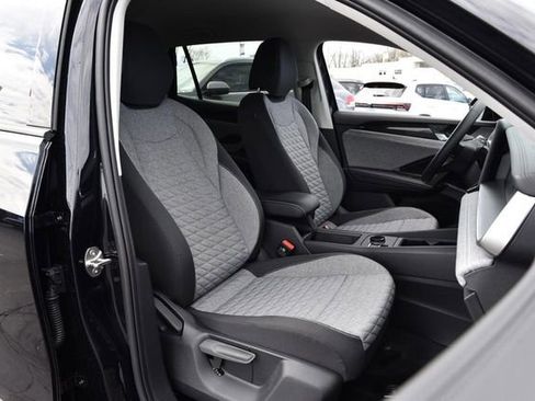 New 2026 Volkswagen Tiguan S image 19