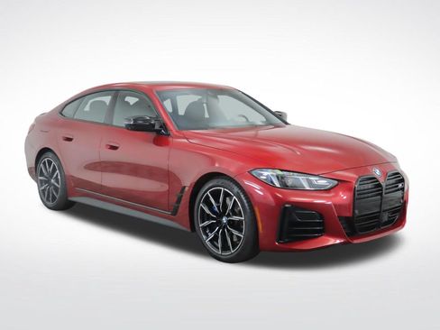 Used 2025 BMW 440i xDrive AWD/4WD image 3