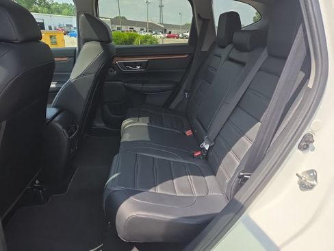 Used 2018 Honda CR-V Touring image 18