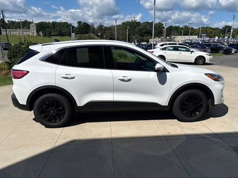 Used 2020 Ford Escape SE AWD/4WD image 8