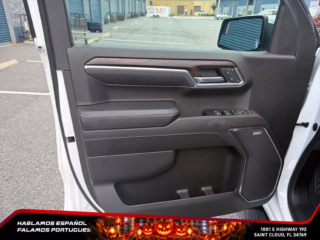Used 2023 GMC Sierra 1500 SLT w/ SLT Premium Package AWD/4WD image 12