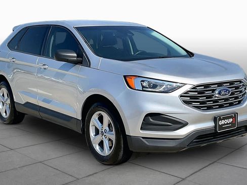 Used 2019 Ford Edge SE FWD image 3