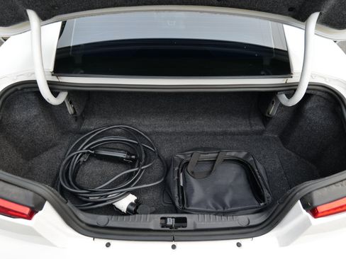 Used 2012 Fisker Karma EcoSport image 49