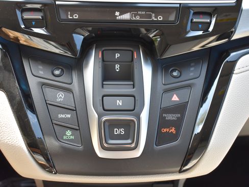 New 2026 Honda Odyssey Touring image 25