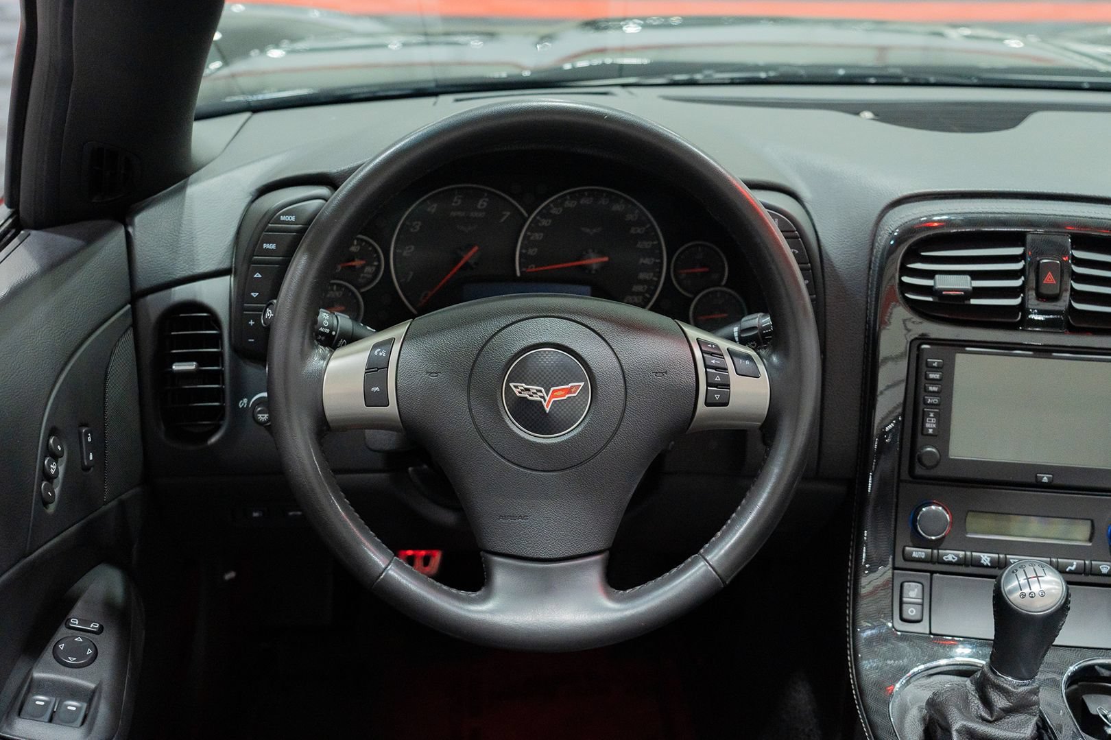 Used 2011 Chevrolet Corvette Grand Sport w/ Preferred Equipment Group RWD image 25