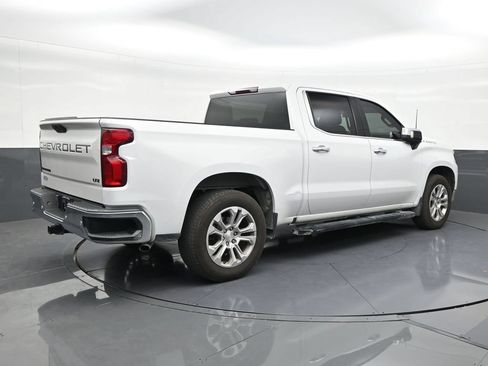 Used 2022 Chevrolet Silverado 1500 LTZ RWD image 5