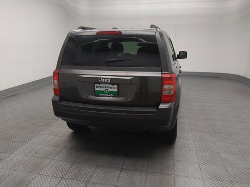 Used 2014 Jeep Patriot Sport w/ Power Value Group AWD/4WD image 7