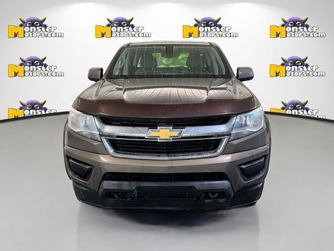 Used 2017 Chevrolet Colorado W/T w/ WT Convenience Package AWD/4WD image 2
