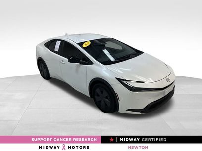 Used 2023 Toyota Prius LE