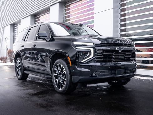 Used 2025 Chevrolet Tahoe RST w/ RST Capability Package image 1