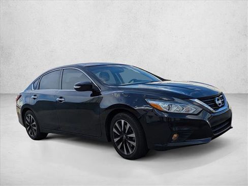 Used 2018 Nissan Altima 2.5 SL image 3