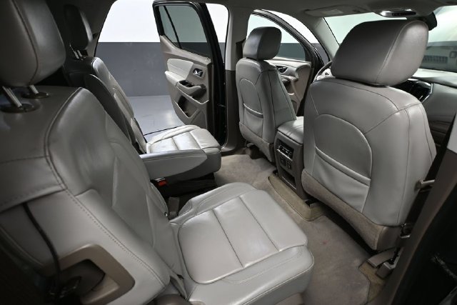 Used 2018 Chevrolet Traverse LT AWD/4WD image 36