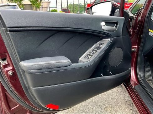 Used 2017 Kia Forte LX FWD image 16