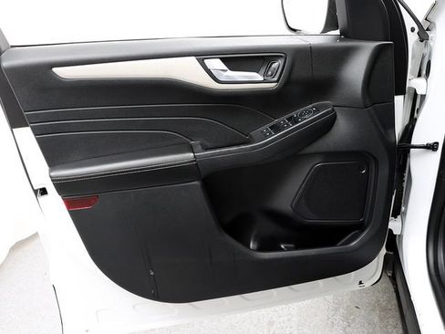 Used 2021 Ford Escape SE AWD/4WD image 23