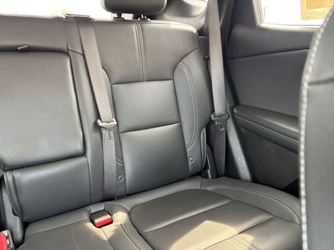Used 2024 Chevrolet Blazer LT FWD image 36