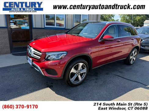 Used 2018 Mercedes-Benz GLC 300 4MATIC image 1