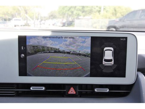 Used 2024 Hyundai Ioniq 5 SEL image 28