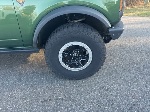 Certified 2022 Ford Bronco Badlands image 9