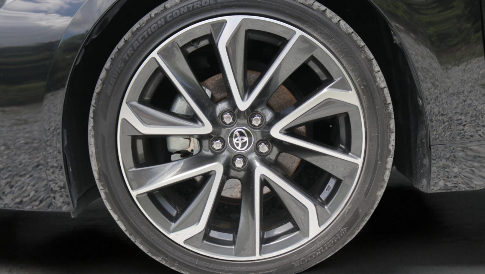 Used 2020 Toyota Corolla XSE FWD image 27