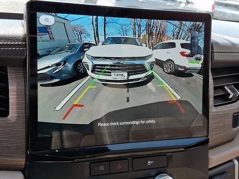 Used 2024 Ford Expedition Max Limited image 21