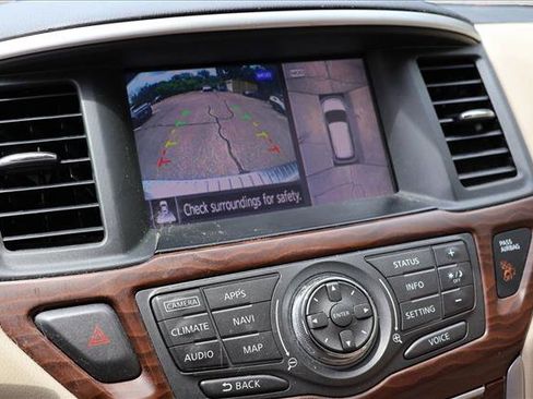 Used 2017 Nissan Pathfinder Platinum w/ Cargo Package AWD/4WD image 15