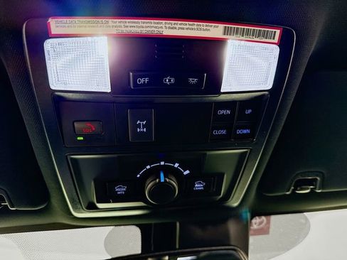 Certified 2023 Toyota Tacoma TRD Off-Road w/ TRD Premium Off Road Package image 18