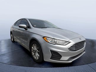 Used 2019 Ford Fusion SE FWD video 1