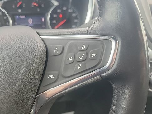 Certified 2019 Chevrolet Equinox LT image 12