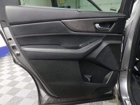 Used 2023 Acura MDX SH-AWD w/ Advance Package image 49