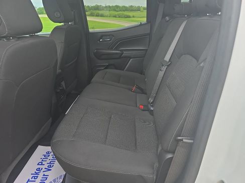 Used 2023 Chevrolet Colorado LT w/ LT Convenience Package II AWD/4WD image 22
