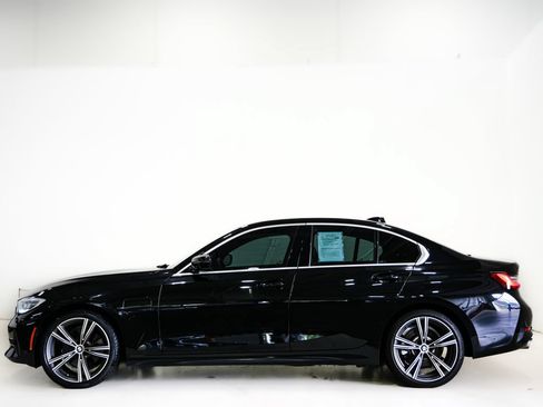 Used 2021 BMW 330e xDrive w/ Premium Package AWD/4WD image 5